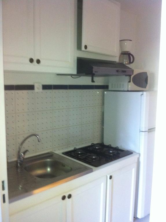 A Deux Pas De L'Ocean Apartman Saint-Gilles-les Bains Kültér fotó