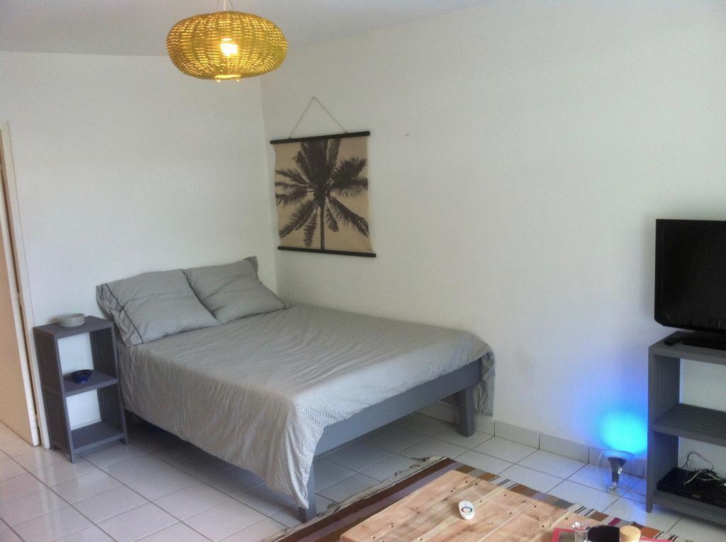 A Deux Pas De L'Ocean Apartman Saint-Gilles-les Bains Kültér fotó
