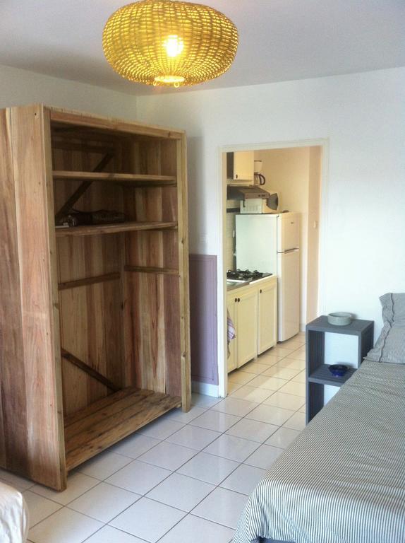 A Deux Pas De L'Ocean Apartman Saint-Gilles-les Bains Kültér fotó